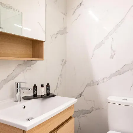 Nephele-stylish 2bd Townhouse In Kato 別荘 *